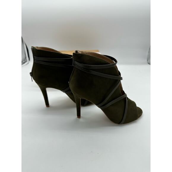 Journee Collection Samara Women's High Heel Ankle Boots, Olive, Size 8 - Picture 9 of 11